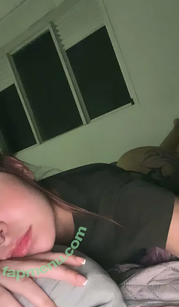 xiorubiano nude photo #0084 (xiomararubiano)