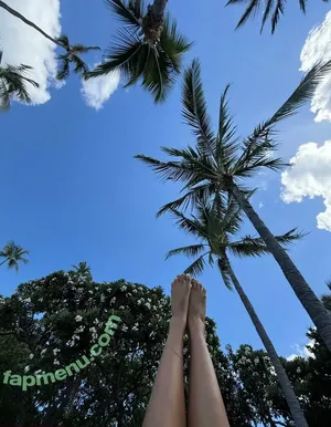 xjellybeanxofficial / jellybean.irl nude photo #0010