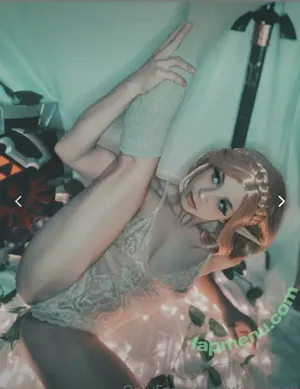 xKayweex / Kaywee Hill nude photo #0151