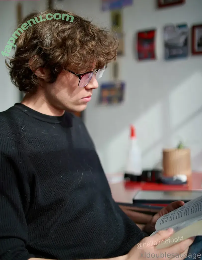 xldoublesausage nude photo #0041 (helloim6foot4)