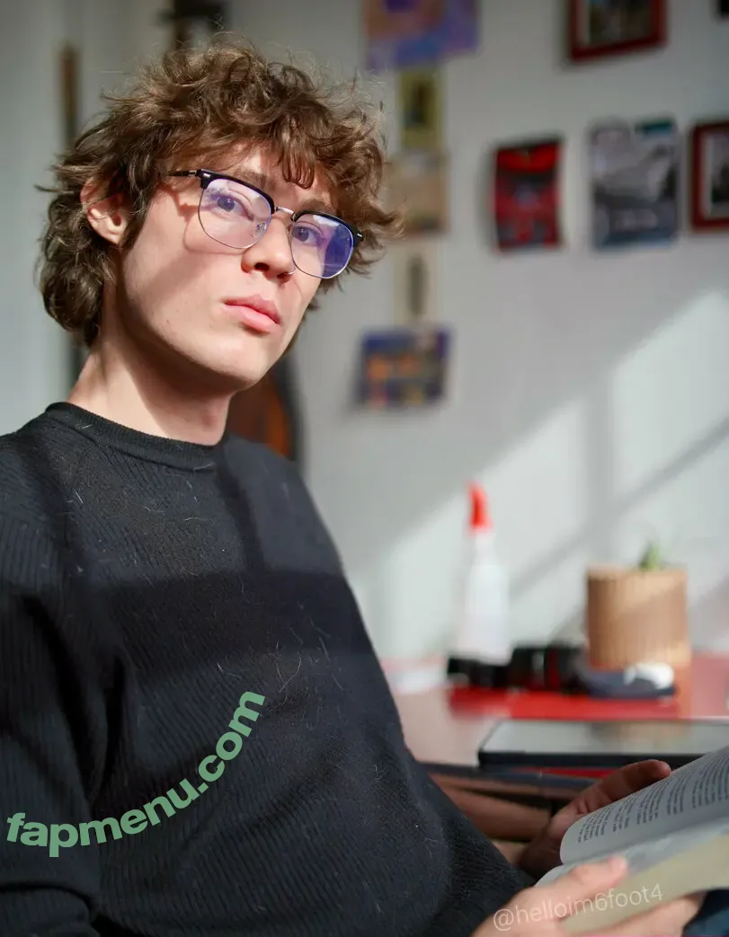 xldoublesausage nude photo #0042 (helloim6foot4)