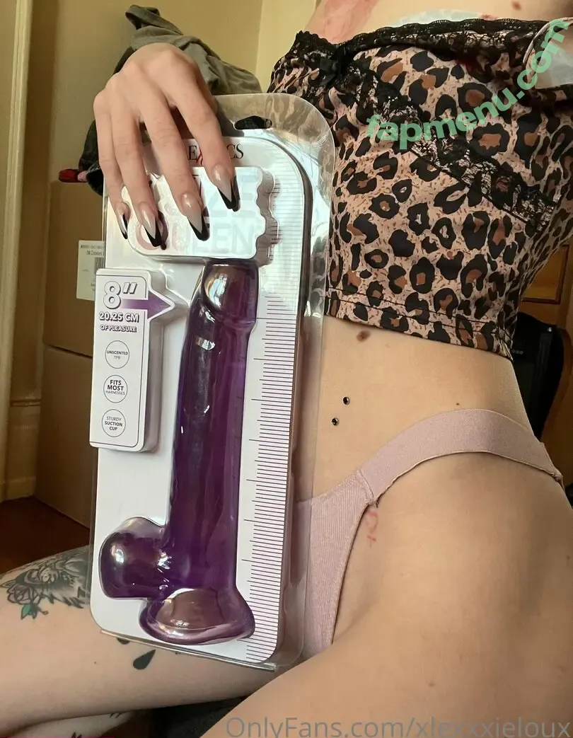 xlexxxieloux nude photo #0005 (xlexxxieloux)