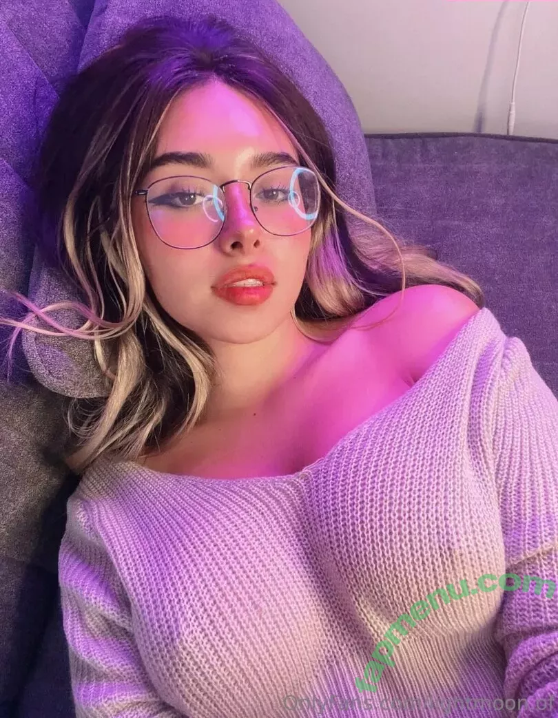 xlightmoonx nude photo #1126 (Diana Acevedo / xlightmoon.x / xlightmoonx1)