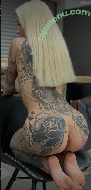  nude photo #0003