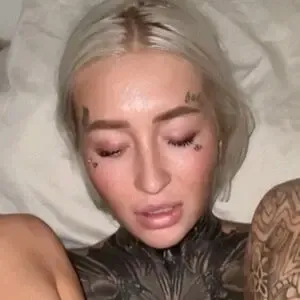 xlucy / bad.xlucy nude photo #0005