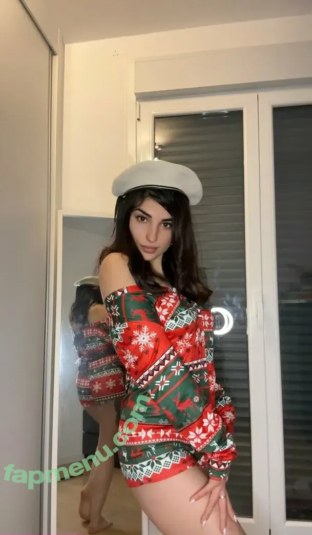 xlucygray nude photo #0030 (xlucygray)