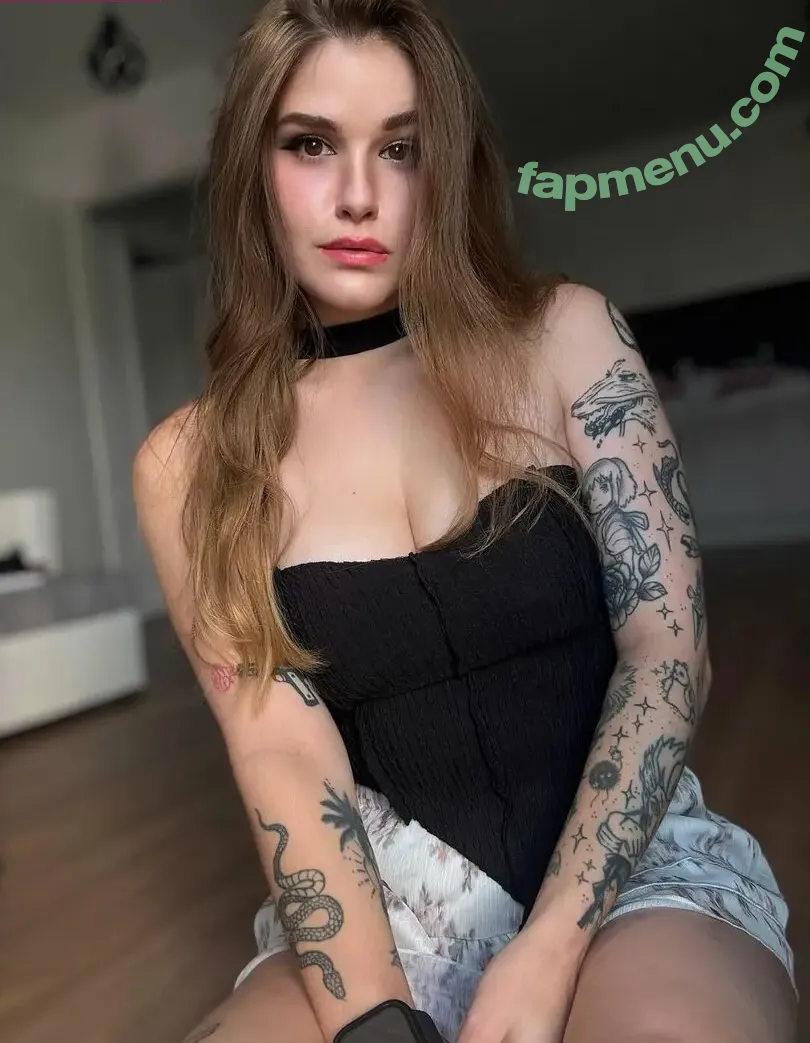xMayaDucasse nude photo #0005 (mayaducasse / mdxcasse / xmayakr)
