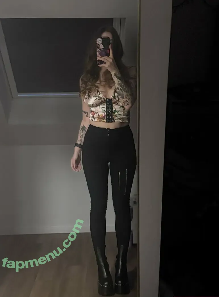 xMayaDucasse nude photo #0008 (mayaducasse / mdxcasse / xmayakr)