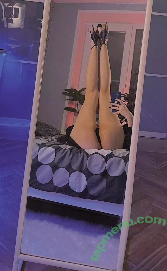 xmednisx nude photo #0068 (xmednisx)