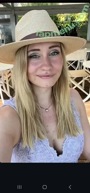  nude photo #0006