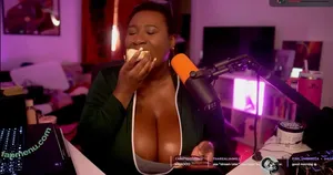 Xmiramira nude photo #0015