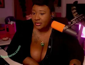 Xmiramira nude photo #0047