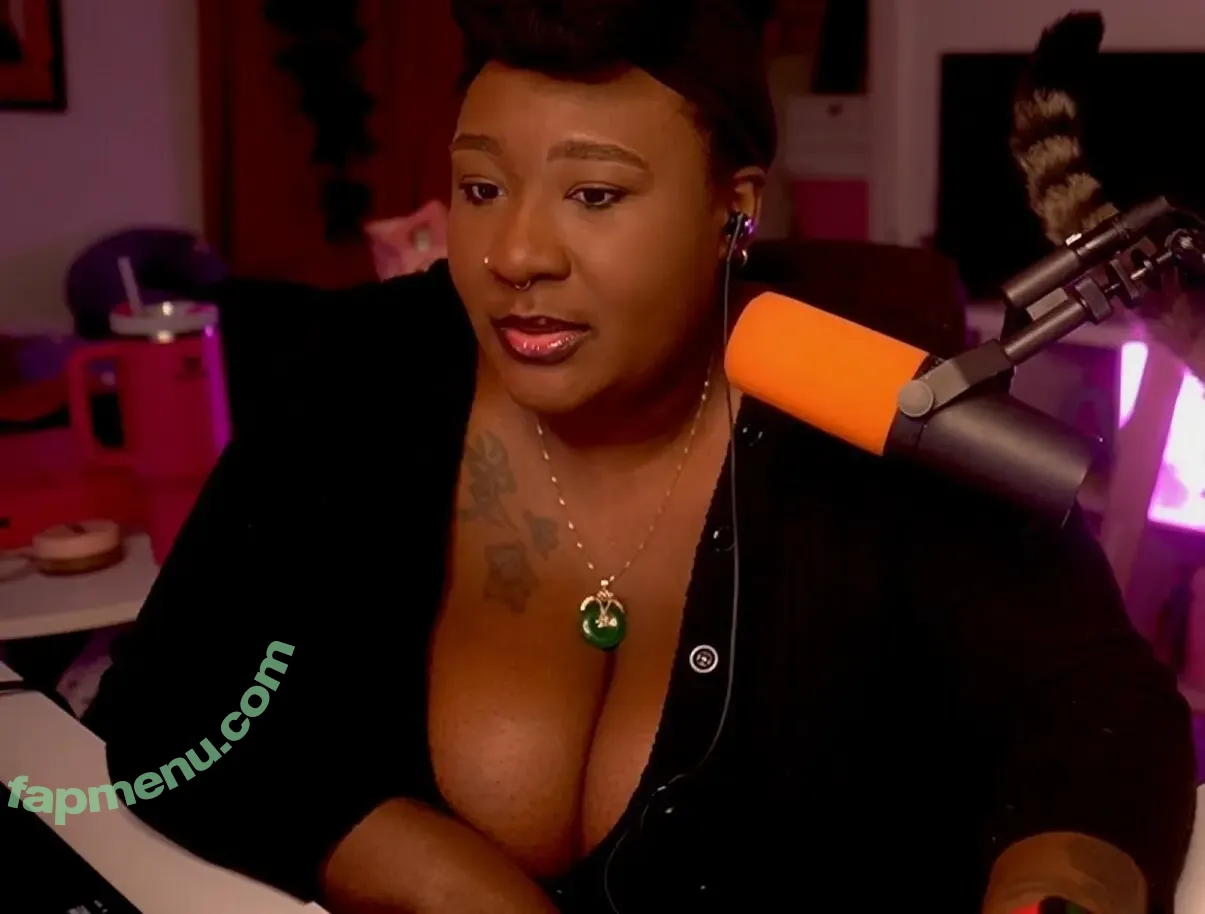 Xmiramira nude photo #0047 (Xmiramira)