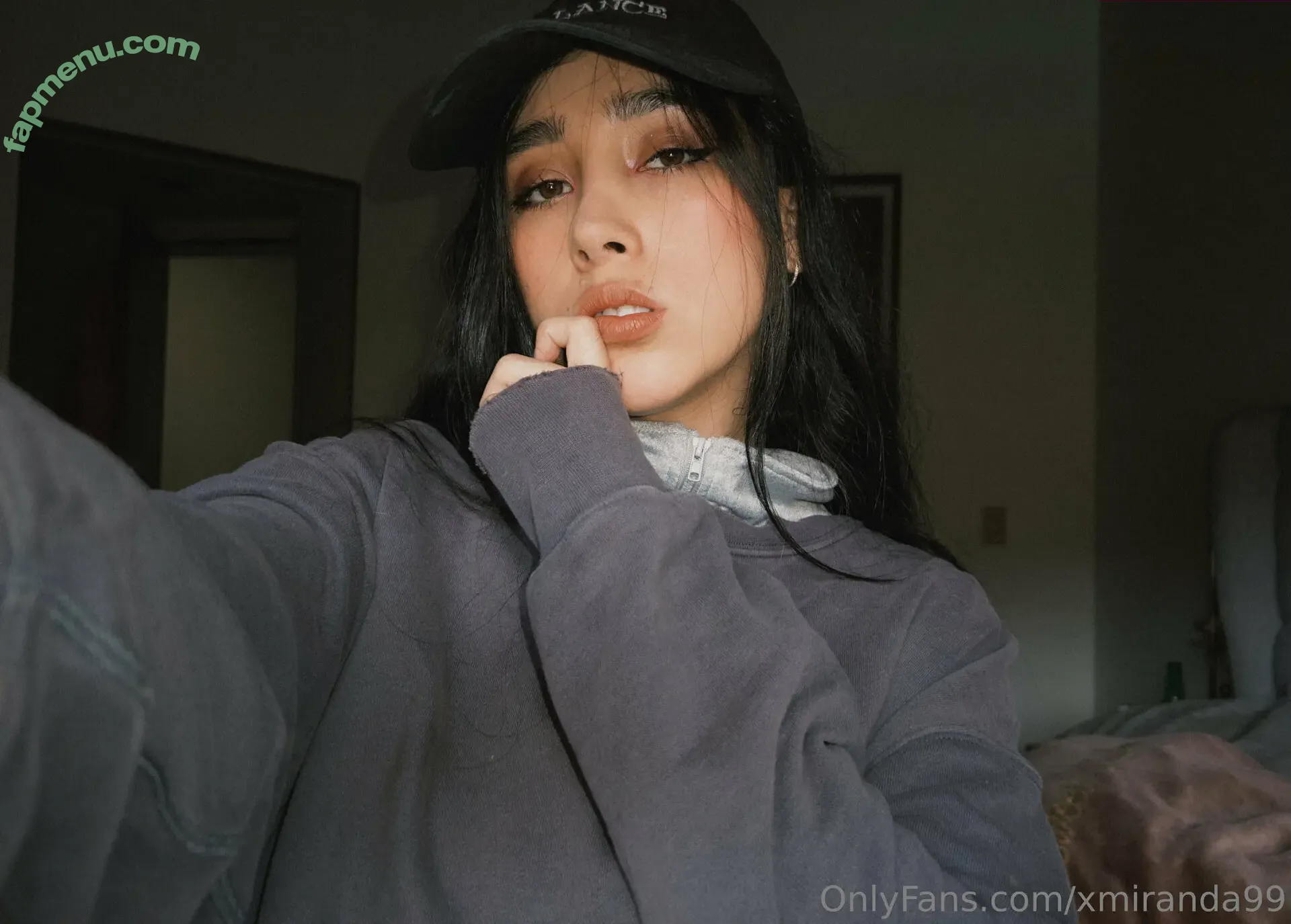 xmiranda99 nude photo #0281 (miraandaa.99)