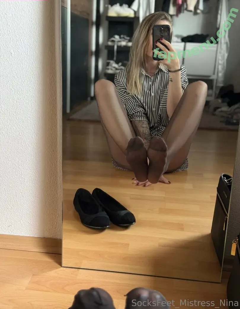 xmissninax nude photo #0021 (xmissninax)