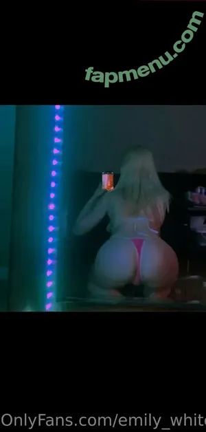 xmollywatersx / _xmollywatersx_ nude photo #0001