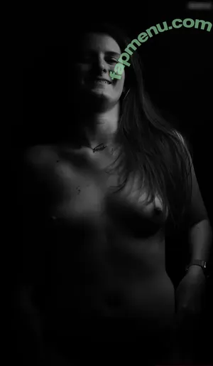  nude photo #0003