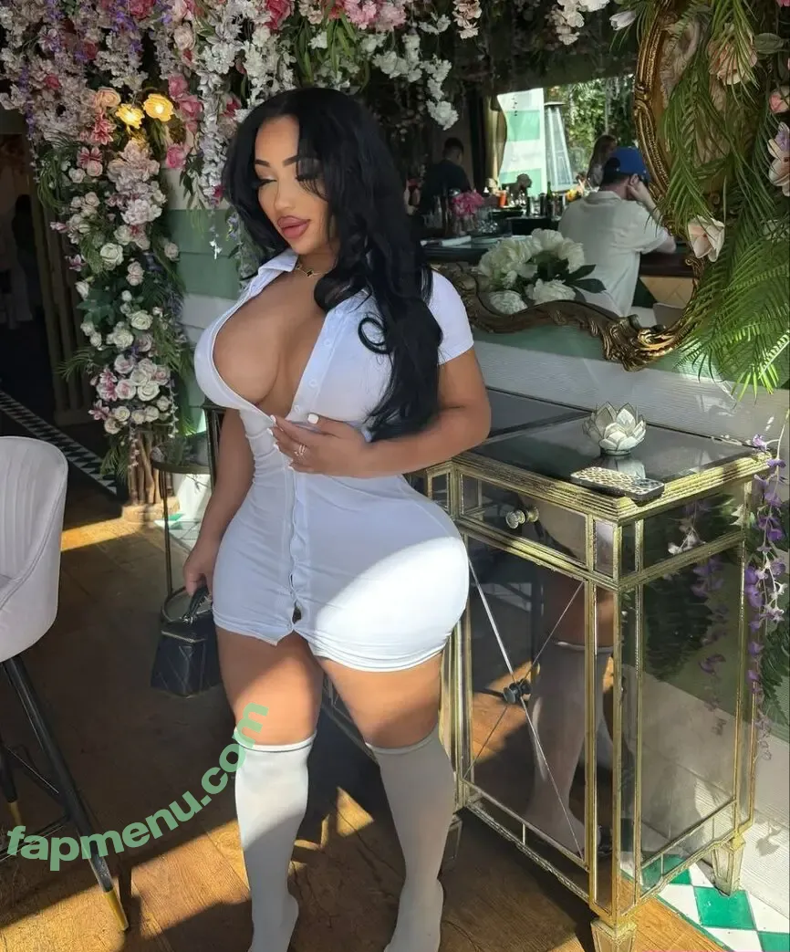 xo.braziliana nude photo #0017 (xo.samayaa)