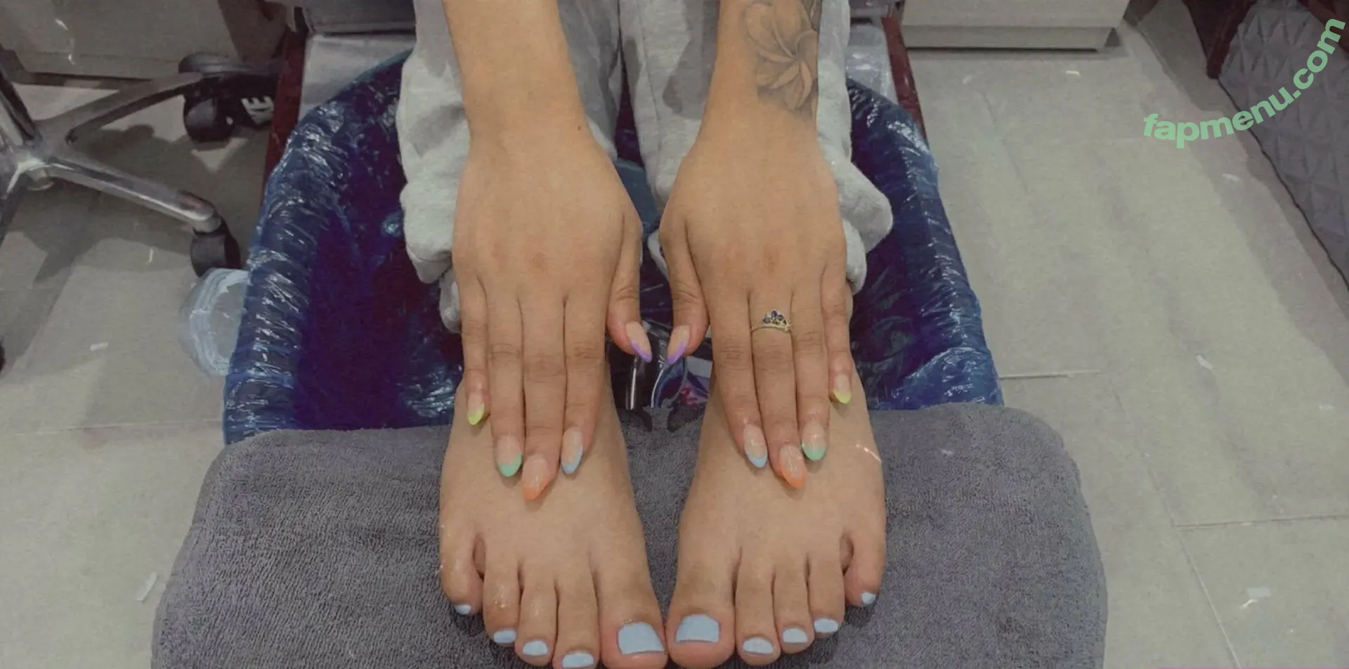 xo.vic nude photo #0002 (xo.vic.toria)