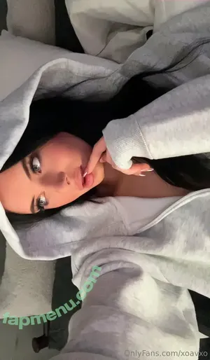  nude photo #0004