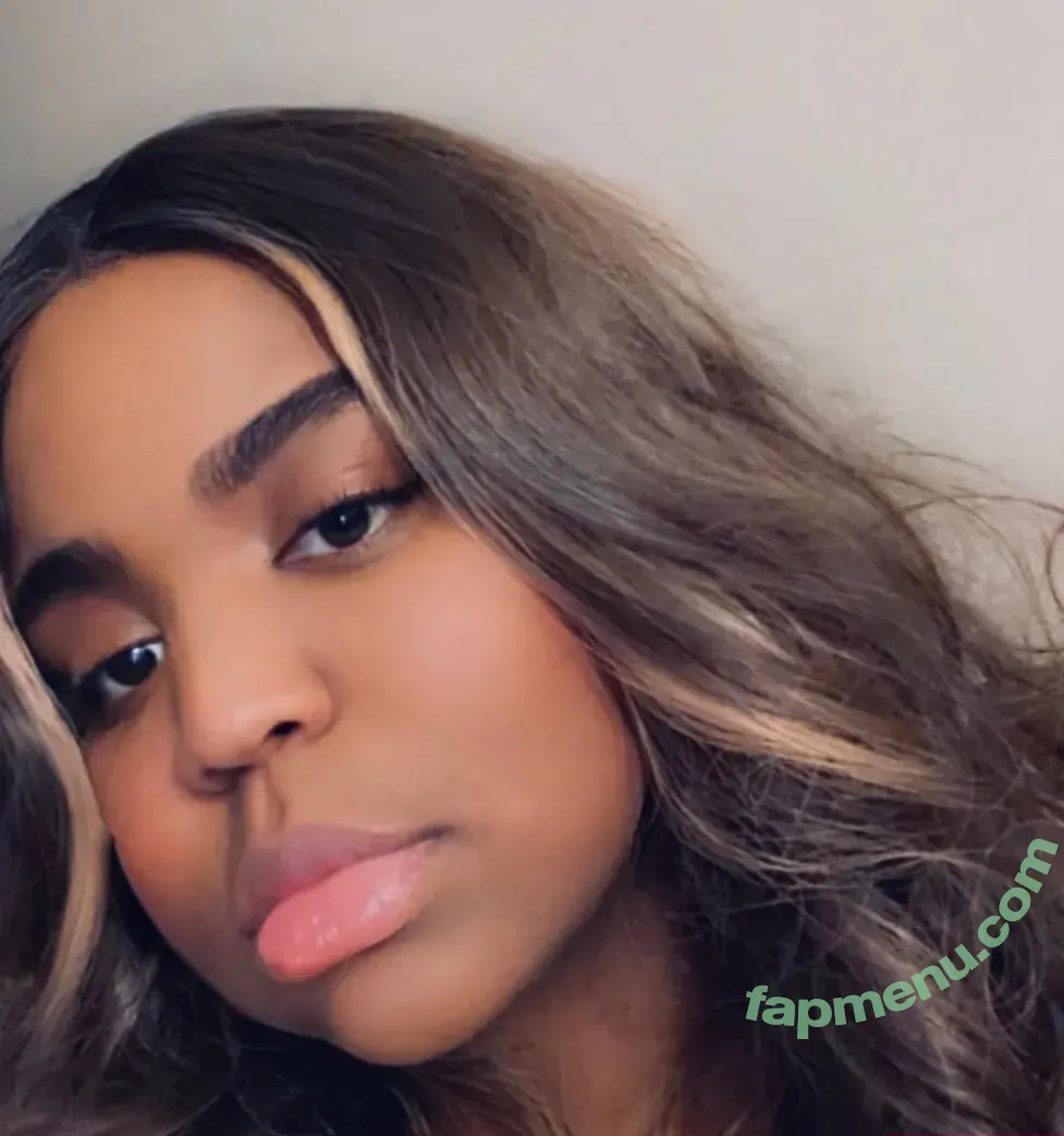 xobigtittyqueen nude photo #0145 (xobigtittyqueen)