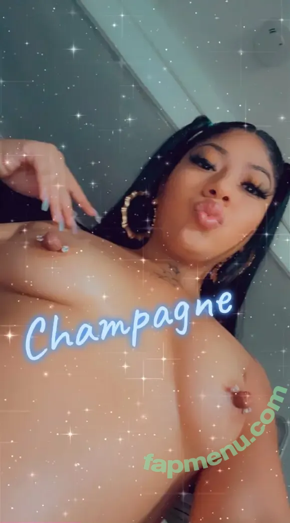 xochampagnexo nude photo #0013 (xochampagnexo)