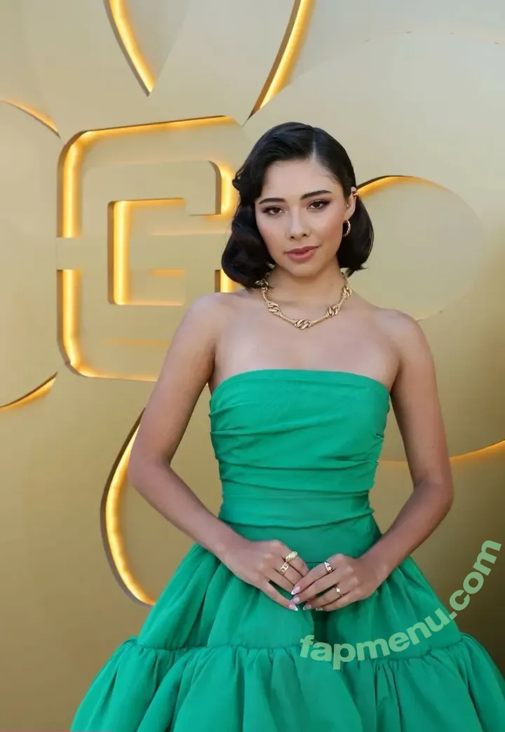 Xochitl Gomez nude photo #0028 (_xochitl.gomez)