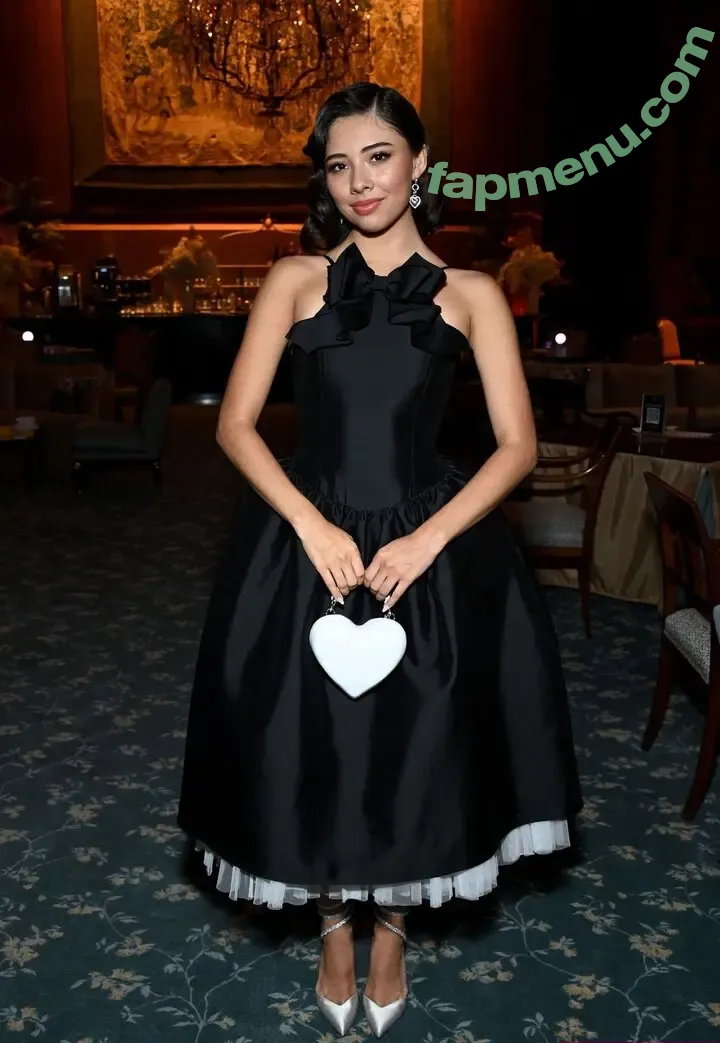 Xochitl Gomez nude photo #0033 (_xochitl.gomez)