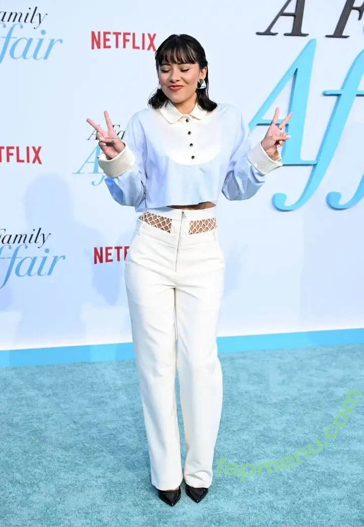 Xochitl Gomez nude photo #0154 (_xochitl.gomez)