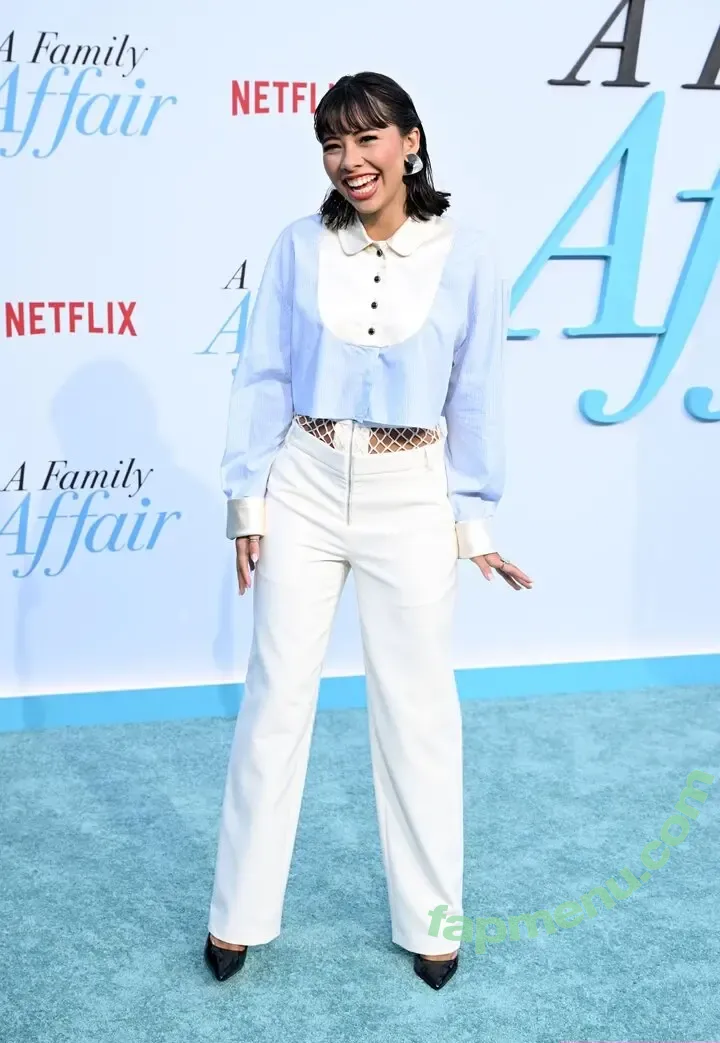 Xochitl Gomez nude photo #0163 (_xochitl.gomez)