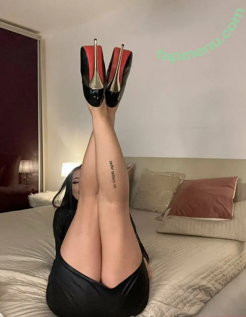 xoeviemae nude photo #0005 (misseviemayy)