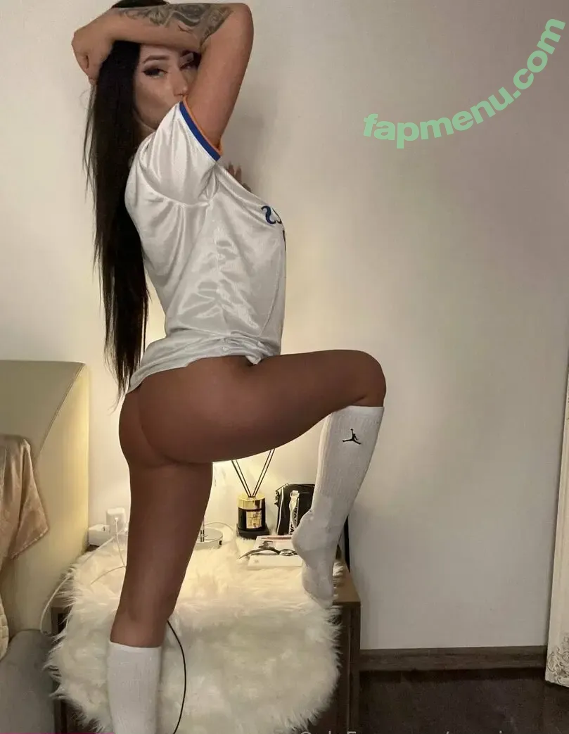 xoeviemae nude photo #0008 (misseviemayy)