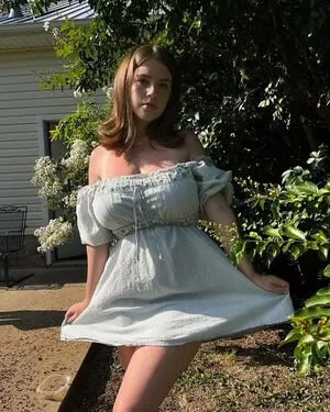 Xohalzy444 / Halz444 / Halzx / halzy4444 / schizoscorpioo nude photo #0043