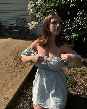 Xohalzy444 / Halz444 / Halzx / halzy4444 / schizoscorpioo nude photo #0044