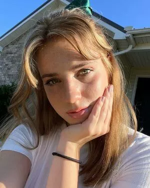 Xohalzy444 / Halz444 / Halzx / halzy4444 / schizoscorpioo nude photo #0090