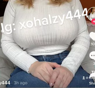 Xohalzy444 / Halz444 / Halzx / halzy4444 / schizoscorpioo nude photo #0137