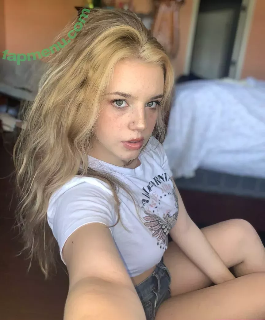 Xohalzy444 nude photo #0037 (Halz444 / Halzx / halzy4444 / schizoscorpioo)