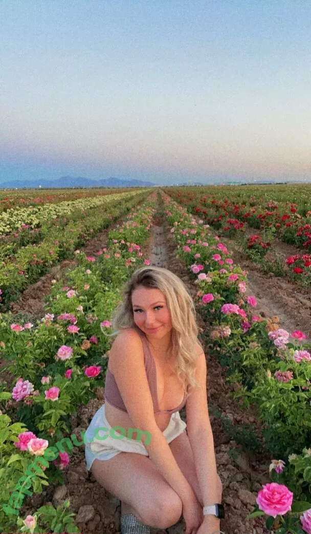 xolatina nude photo #0300 (xolatina)