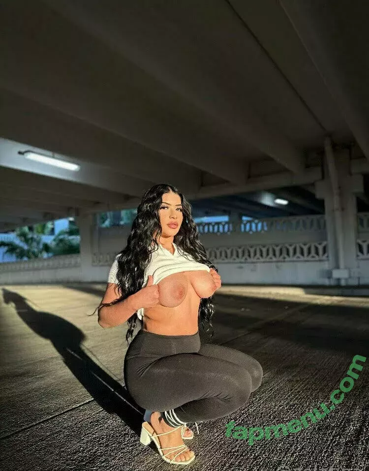 xolatina nude photo #0412 (xolatina)