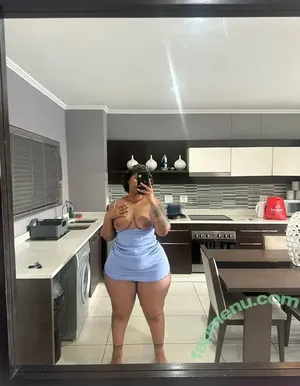 Xoli Mfeka / Xolisile / xoli_mfeka nude photo #0132