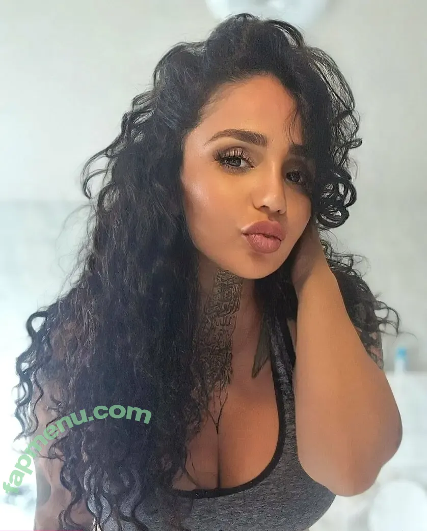 xomisscleo nude photo #0229 (goddesscleo_xo)