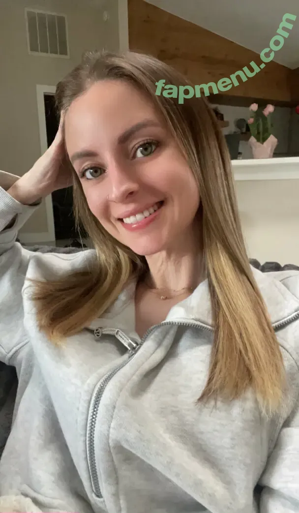 xomisselizabethxo nude photo #0013 (xomisselizabethxo)