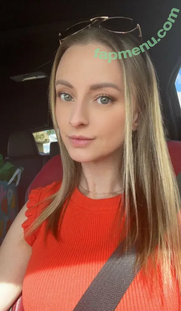 xomisselizabethxo nude photo #0025 (xomisselizabethxo)