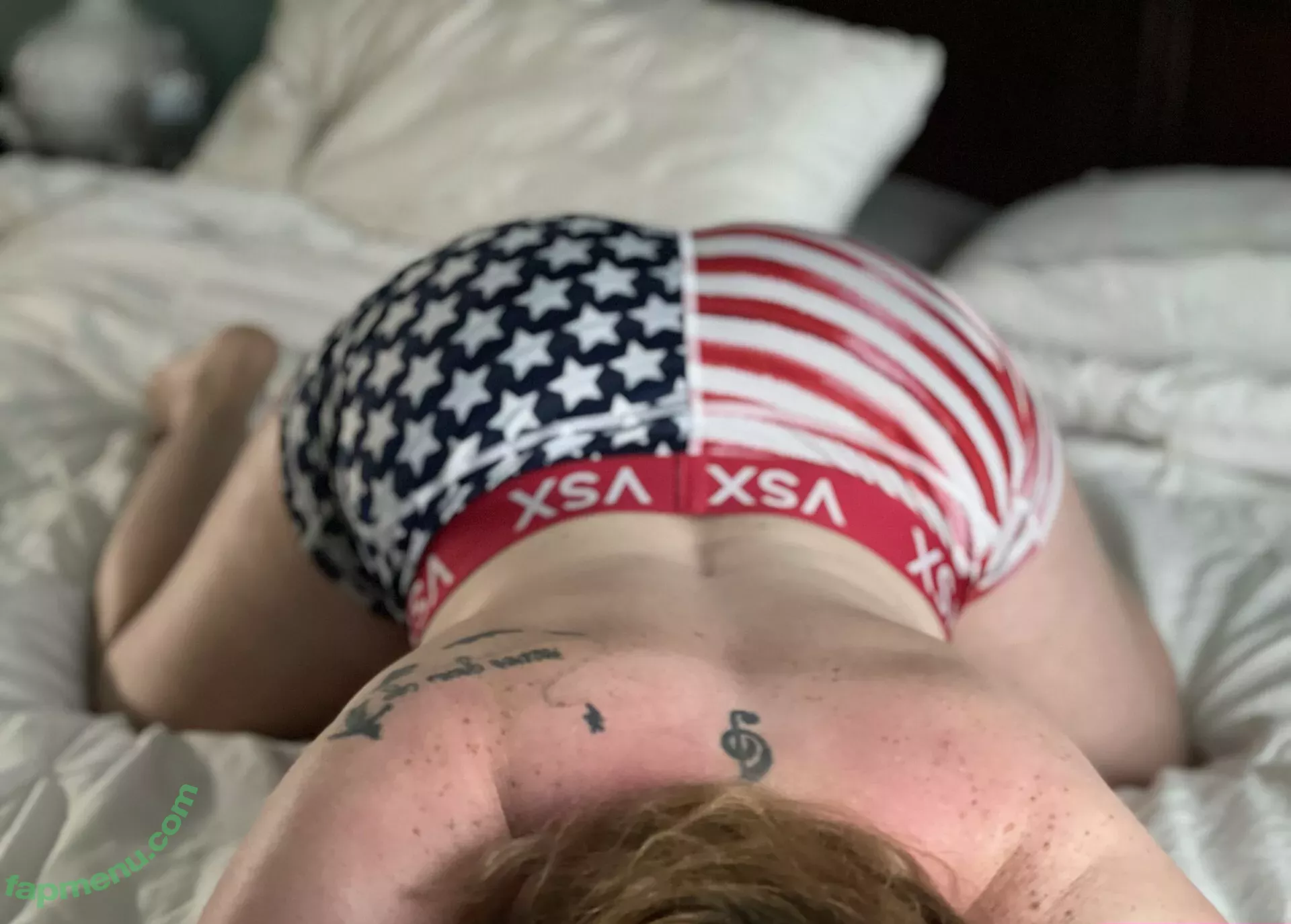xosecretsaraxo nude photo #0049 (xosecretsaraxo)