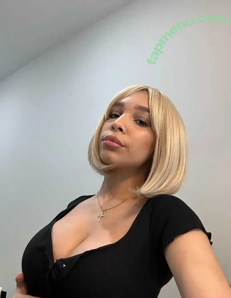 xosnow_bunny nude photo #0004 (xosnow_bunny)