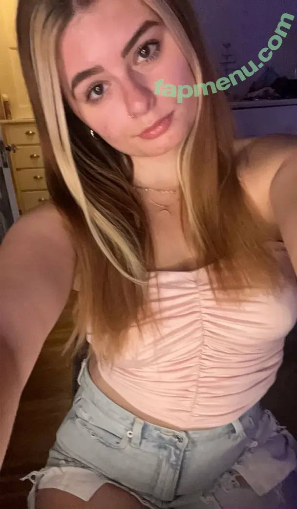 xoxoariiaa nude photo #0022 (xoxoitsriah)