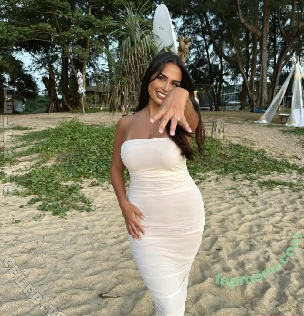 Xoxomerve nude photo #0017 (xoxomerve.ig)