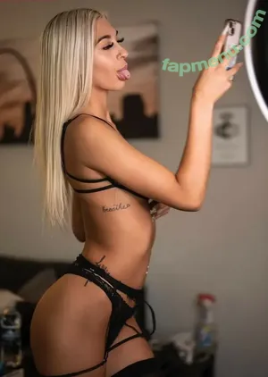Xoxotayyluhh / xoxotayluh nude photo #0003