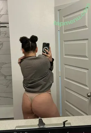  nude photo #0004