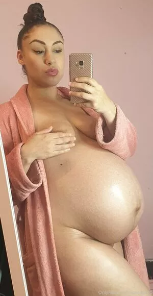 xprettyx20 / pretty mixedmama / prettymixedmama nude photo #0063